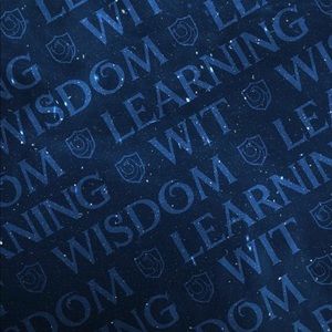 Meet your Posher, Lara